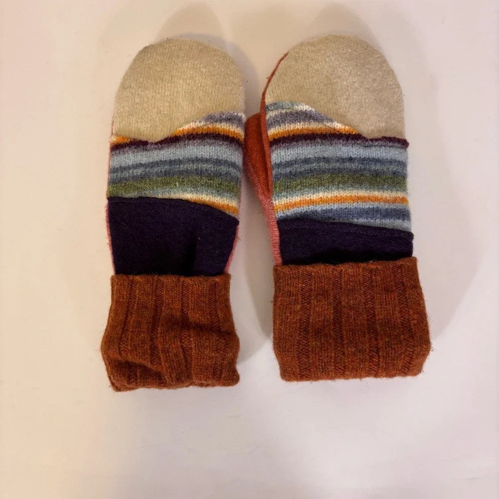 Handmade Orange Colorful Striped Felt Mittens Women’s Medium‎